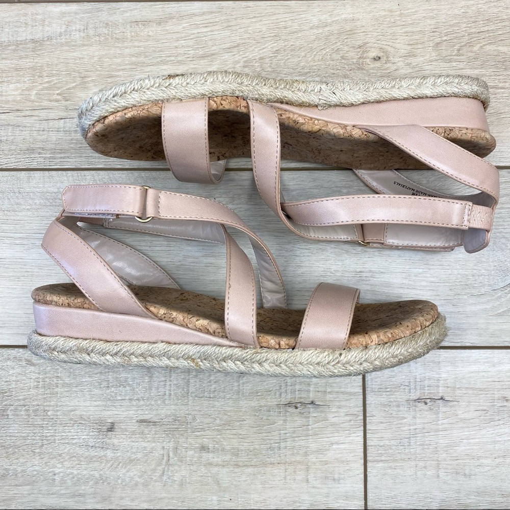 ADRIENNE VITTADINI Charlie Espadrille Tan Strappy Vegan Leather Sandals Size 7.5 - Picture 4 of 10